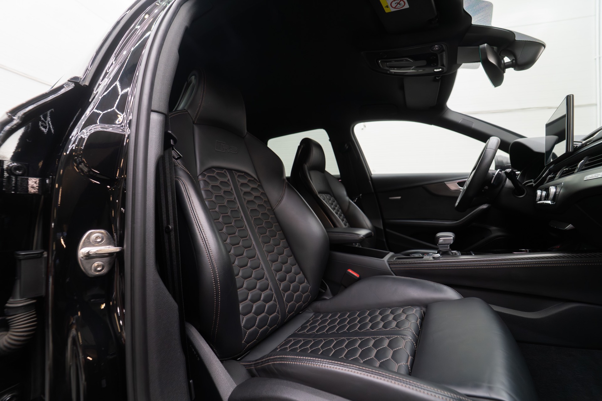 Audi RS4 B9 Avant thumbnail 15